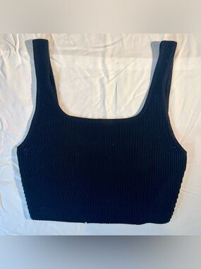 Aritzia Sculpt Knit Square-Neck Crop Tank Top